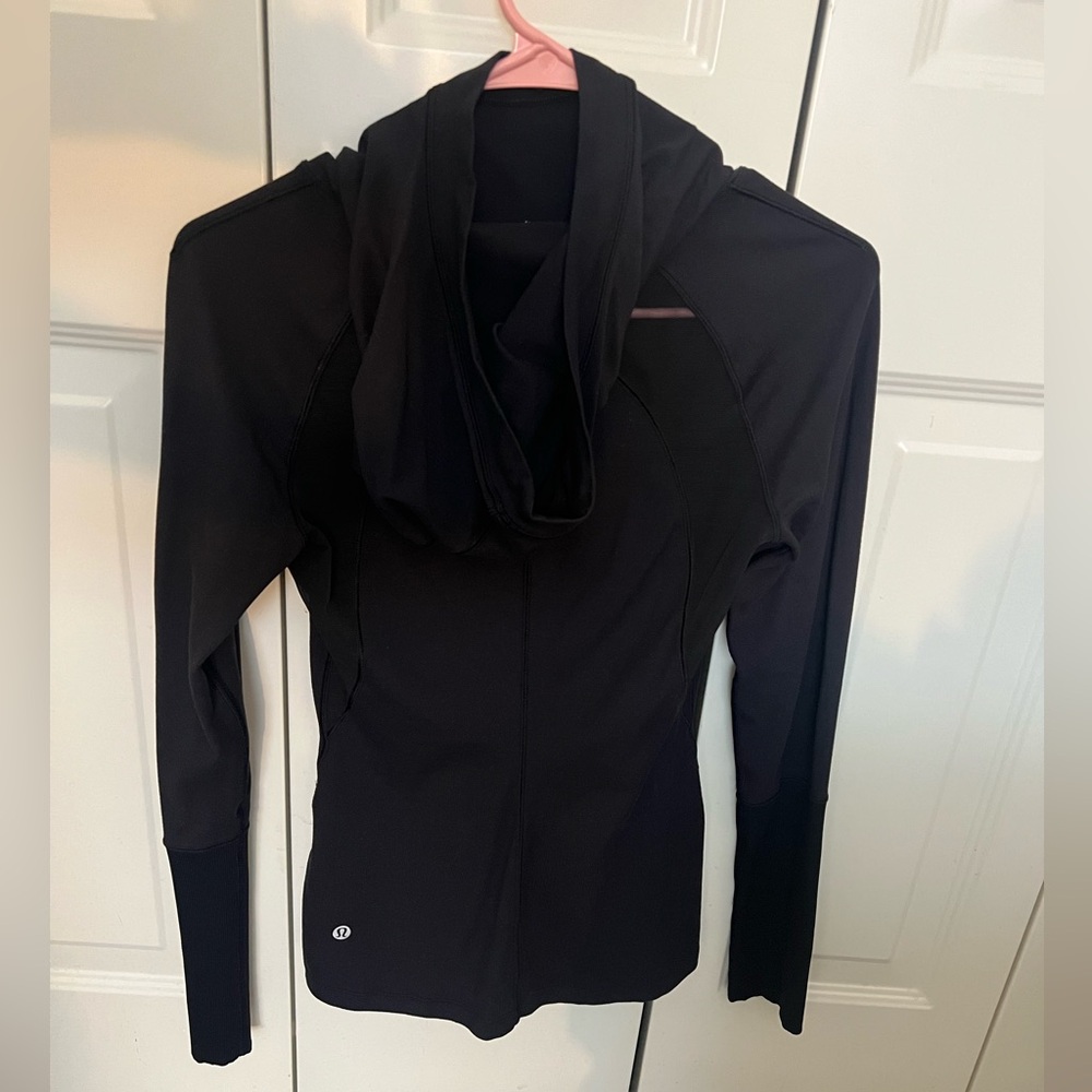 lululemon black sweater shirt